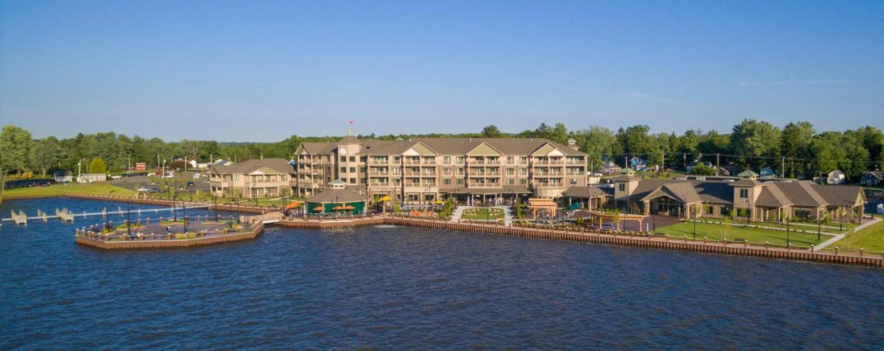 Chautauqua Harbor Hotel - Jamestown Celoron Exterior photo